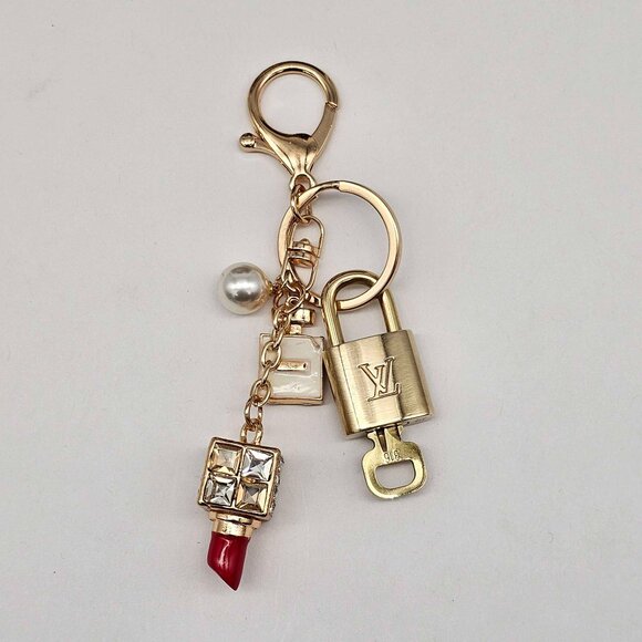 Authentic Louis Vuitton Lock & Key with unbranded Bagcharm, Keycharm, Keychain - Picture 7 of 9